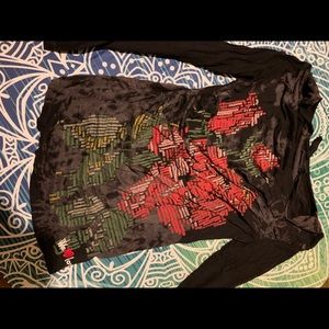 Designal brand size small.